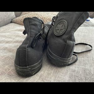 Converse All Stars. Chuck Taylors. High top